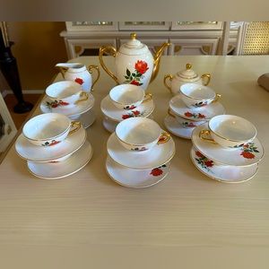 Loucarte tea set